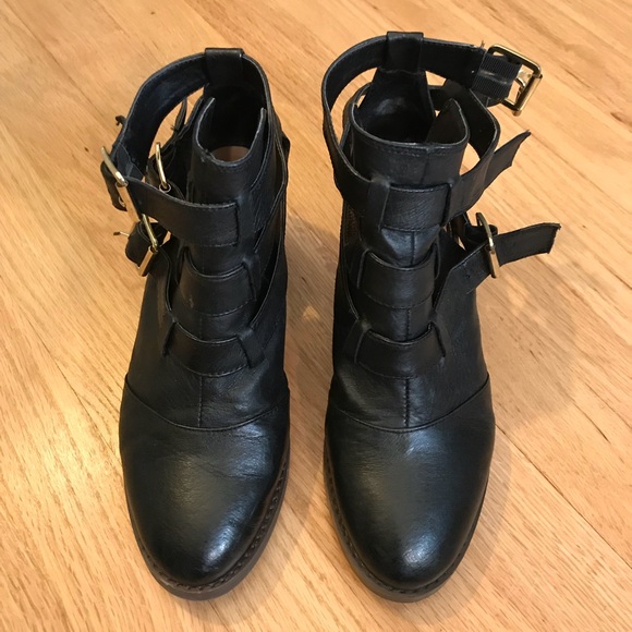 Steve Madden Shoes - Steve Madden Ankle Boots😍